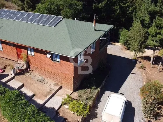 Se Vende Hermosa Parcela Con Casa Y Piscina
