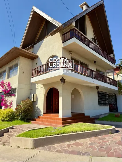 Venta Colegio Mackay Amplia Y Sólida Construcción Reñaca