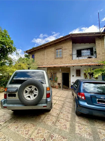 Casa Tipo Townhouse Duplex En Las Marías, Pueblo El Hatillo
