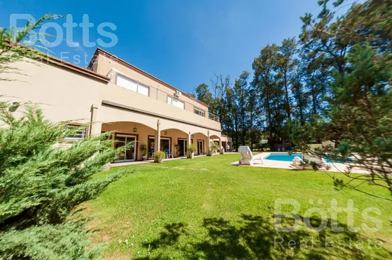 Venta Casa Quinta En Chacras De  Canning (ezeiza)