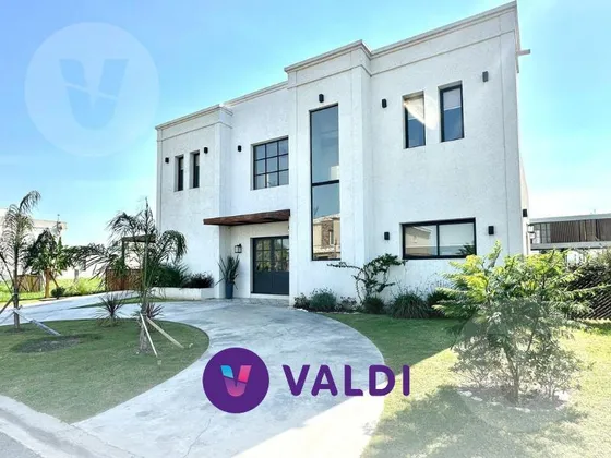Casa En Venta - Barrio Lagos De Canning