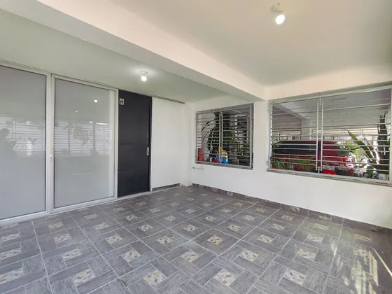 Casa En Venta En Bajo Pamplonita. Cod V30278