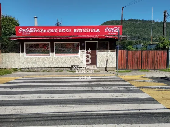 Casa , Cabañas Y Local Comercial Funcionando