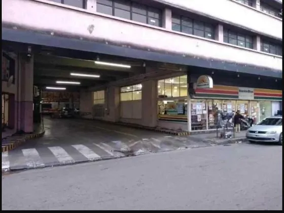 Cochera En Pleno Centro Santa Rosa Al 200 Con Escritura