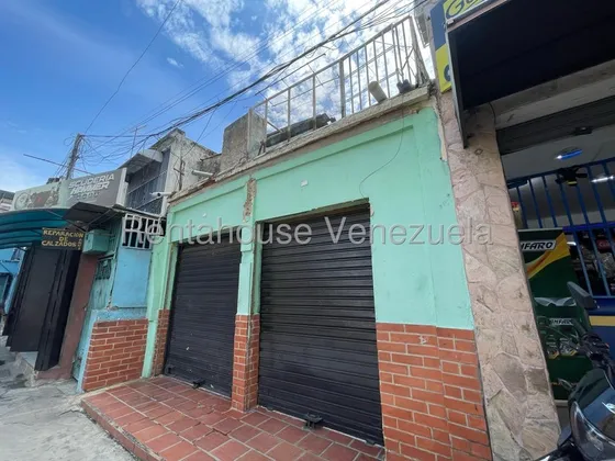 Local En Alquiler Economico En Plena Avenida Ayacucho Maracay Para Tu Negocio A Pie De Calle Kg