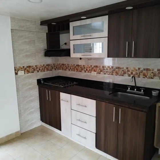 Vendo Apartamento Un. Residencial Sector Puerta Del Norte !