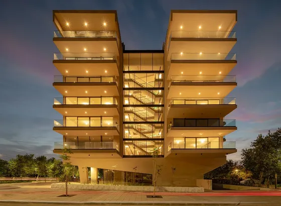Edificio Lift