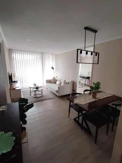 2d2b Estilo Mariposa , Estacionamiento, Amoblado