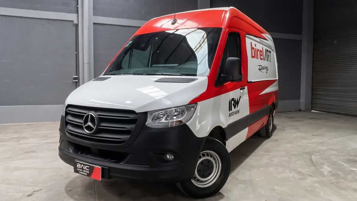 Mercedes-Benz Sprinter 416 CDI Van V2