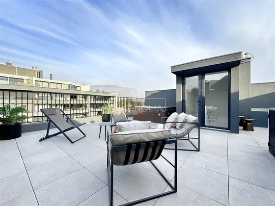 Departamento En Venta De 3 Dorm. En Vitacura