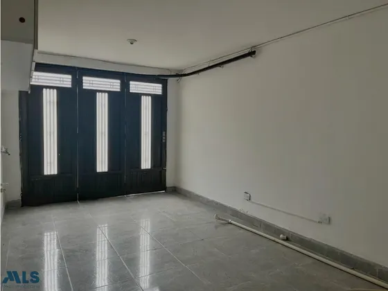 Casa Con Garaje El Trianon 1ª Planta(mls#253924)