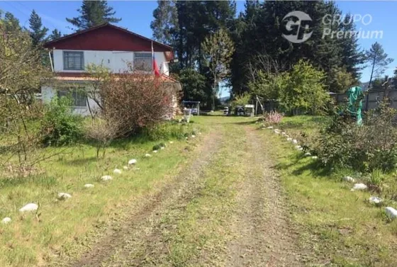 Sitio Con Casa En Venta En Quillón