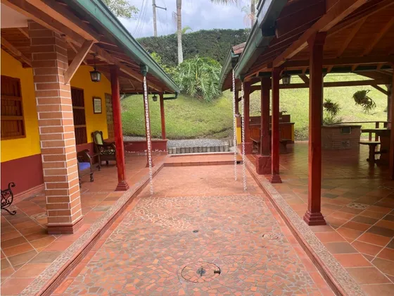 Venta De Finca En Rionegro, Vereda Chachafruto