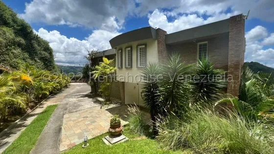 Mda Casa En Centa Caicaguana 25-7715