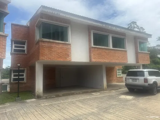 Casa En Venta. A Estrenar En Obra Gris, Conjunto Residencial La Estancia. Rif: V065471848.