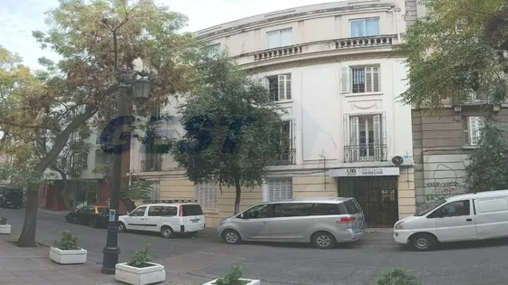 Santiago Huerfanos / Autopista Central