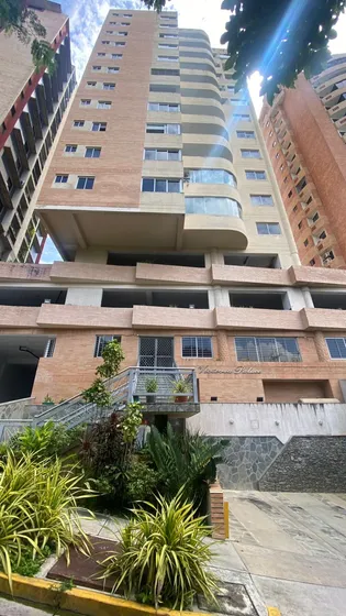 Apartamento En Venta Valencia Urb El Parral (mer)