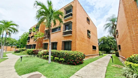 Lm Hermoso Apartamento En Res. Icabaru, Mañongo.  Valencia Carabobo Venezuela