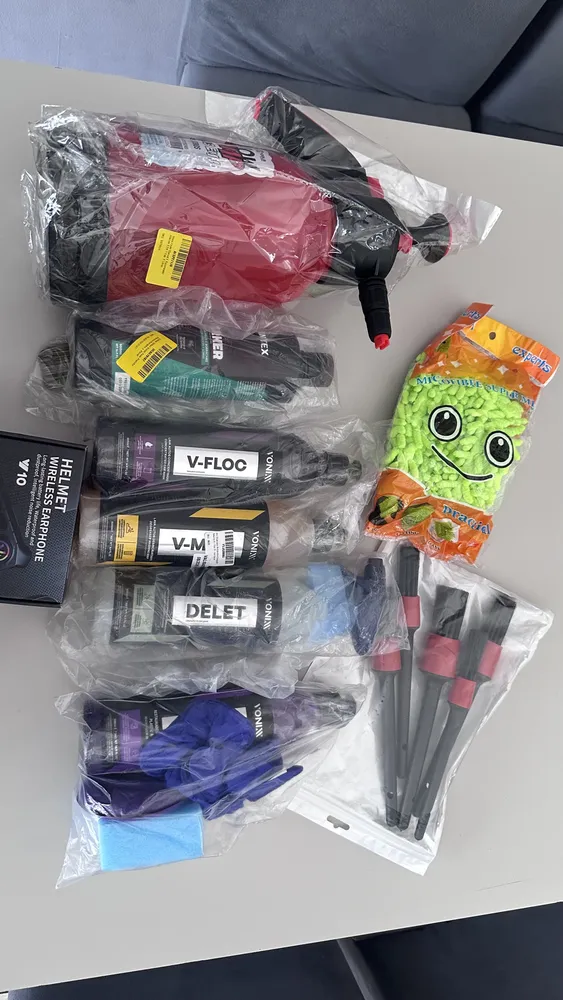 Produto Kit Shampoo Automotivo Esfregação Neutro V-floc V-mol Vonixx tirada por usuário