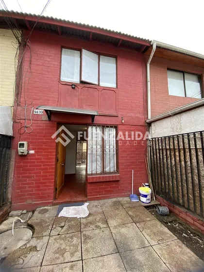 Casa En Arriendo De 2 Dorm. En Maipú