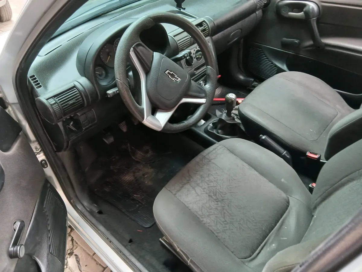 Chevrolet Corsa Classic 2008 1.0 Spirit Flex Power 4p — foto 9