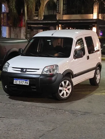 Peugeot Partner 1.6 Hdi Confort 5as