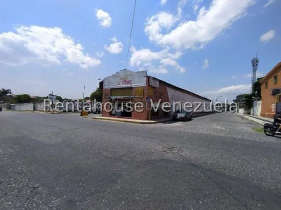 Norgelin Diaz Alquila Galpón En Excelente Zona En Cabudare Estado Lara Cod.25-6556 