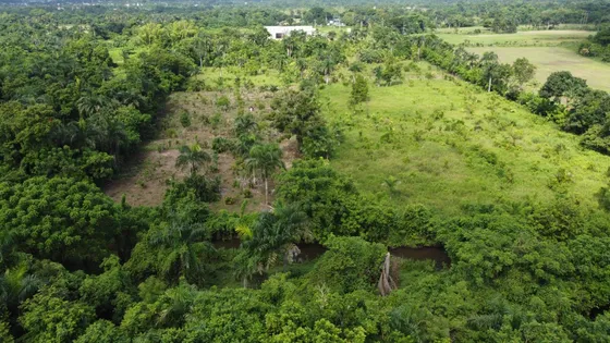 Vendo Terreno De 334,000 Metros En Santo Domingo Norte Cerca Del Aeropuerto Higüerito