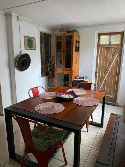 Casa Cercana A Metro Y Barrio Bio Bio / Oportunidad