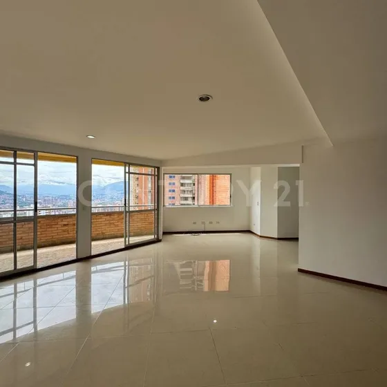 Apartamento En Arriendo En Sabaneta - Urbanización  Cigarras En 3.750.000