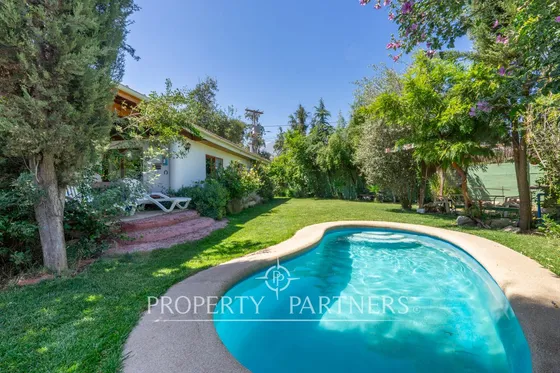Hermosa Casa Estilo Colonial En Sitio De 624m2 En ...