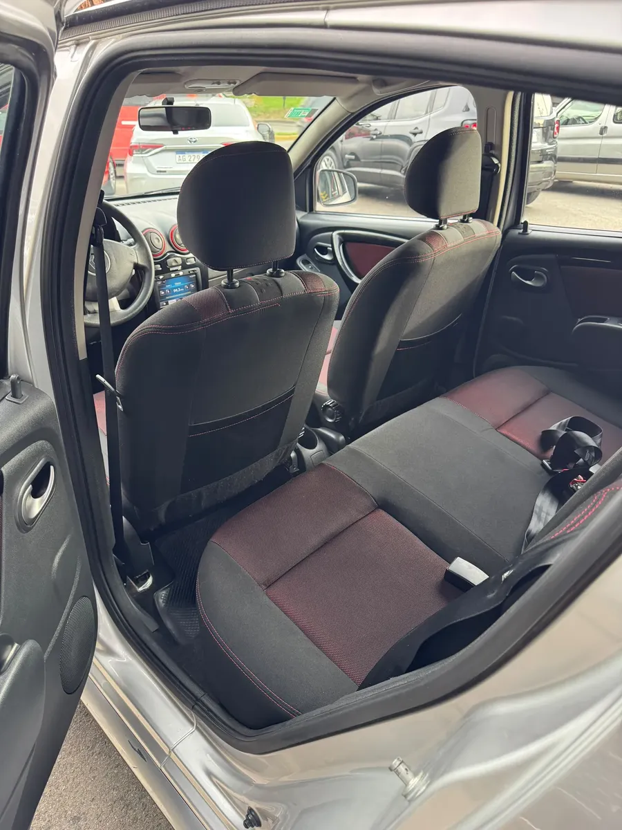 Renault Sandero Stepway 1.6 Privilege Nav 105cv534788283459840009