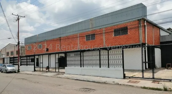 Galpon Venta 1275 Mts, Sistema De Camaras, Ventilacion E Incendio, Agua De Pozo, Luz Trfasica Los Jarales  San Diego Carabobo Leida Falcon Lf24-28141