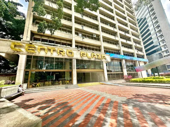 Aj - Venta De Local Comercial En El Centro Plaza