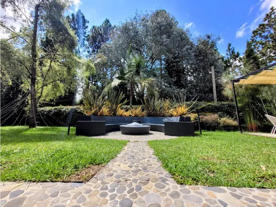 Casa Campestre  De 2 Niveles En Parcelacion Llanogrande