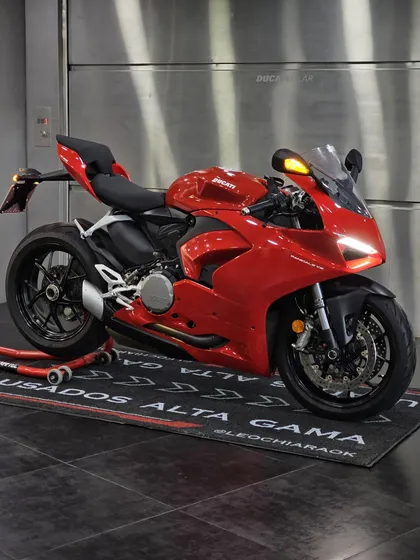 Ducati Panigale V2 