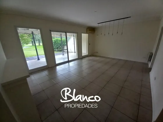Departamento Dúplex  En Alquiler En Farm Club, Pilar, G.b.a. Zona Norte