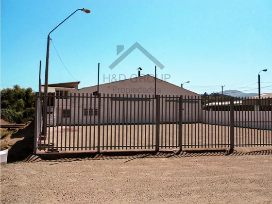 Alquiler Bodega 300 M2 + Patio Maniobras