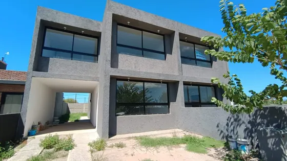 Barrio Norte Villa Allende A Estrenar 3 Dorm 3 Baños Suite Gas Natural