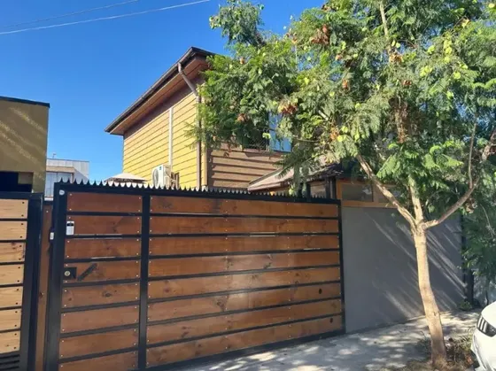 Gran Oportunidad Condominio Cerrado, Sector Los Ciruelos