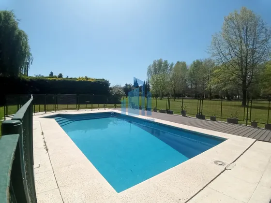 Venta Casa 4 Ambientes En Country San Patricio, Moreno