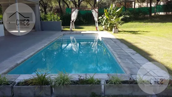Casa A La Venta 5 Dormitorios En Country Lomas De La Carolina - Minimalista- Escucha Oferta