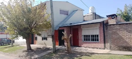 Venta Casa Multifamiliar Villa Tesei