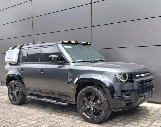 Land Rover Defender 110 5.0 Carpathian Edition Awd