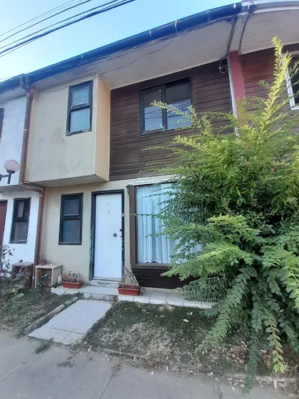 Arriendo Casa En Condominio Chigte