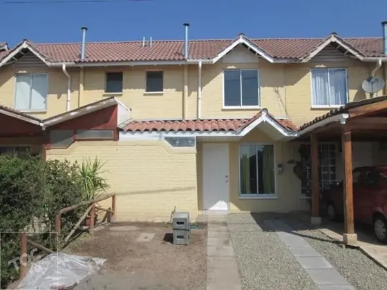 Excelente Casa Lomas De Eyzaguirre - Cond. El Quillay