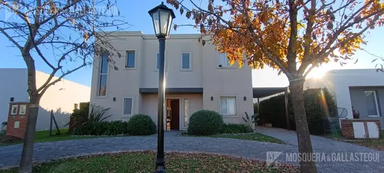 Venta Casa En San Eduardo Pilar Del Este
