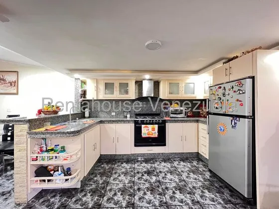 Casa En Venta Cagua Urb Corinsa 25-16729 Apd