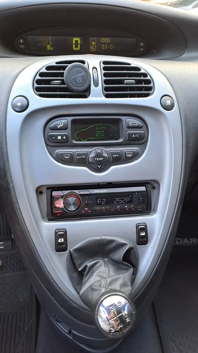 Miniatura 6