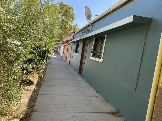 Vendo Casa Con Amplio Terreno Calle Principal Limache